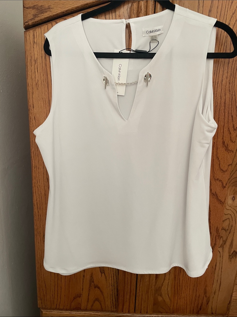 Calvin Klein White Sleeveless V-Neck Tank with Chain Accent